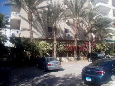 2-room apartment in a compound with a pool